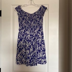 EXPRESS XS dress off the shoulder